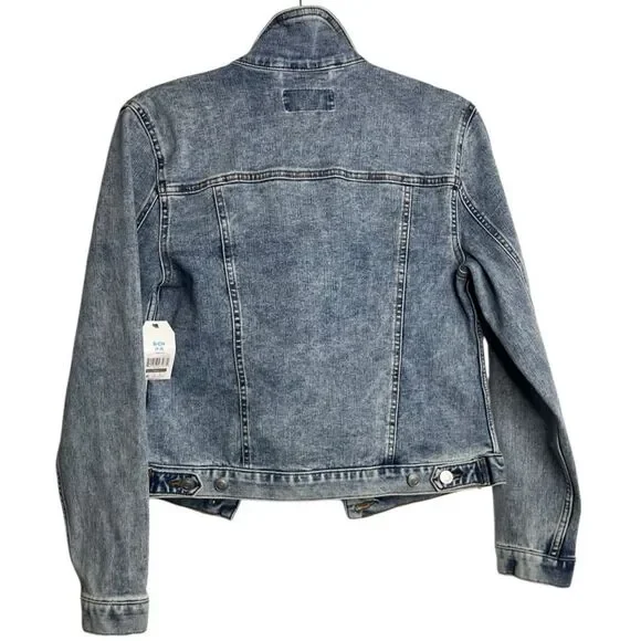 Time and Tru Denim Jacket Light Wash Size Small - Picture 3 of 3